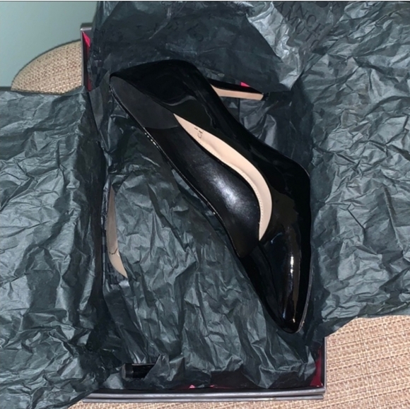 ♡♡ Vince Camuto Black Stiletto Heels | Vegan Leather 8½ - Picture 7 of 8